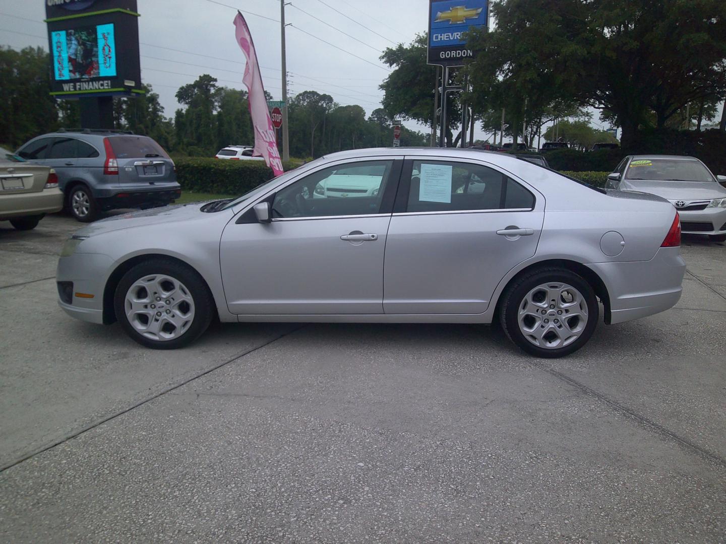 2010 GRAY FORD FUSION SE (3FAHP0HA3AR) , located at 390 Hansen Avenue, Orange Park, FL, 32065, (904) 276-7933, 30.130497, -81.787529 - Photo#4